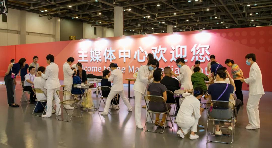 又一个中医药文化主题日登场！杭州亚运会主媒体中心再掀中医热 | 文澜智汇